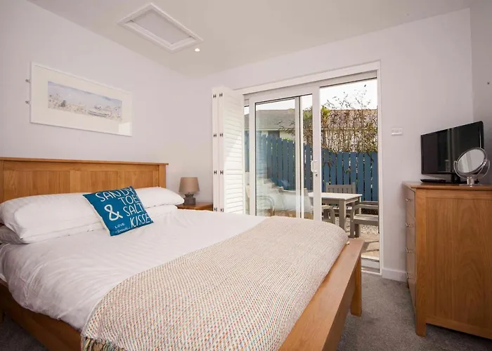 Mawgan Porth Apartments